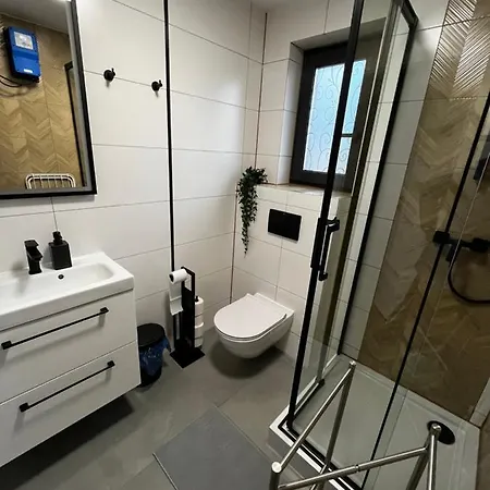 Ostoja Caloroczny Z Balia Tatil Evi *