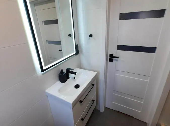 Ostoja Caloroczny Z Balia Prázdninový dům Radkow