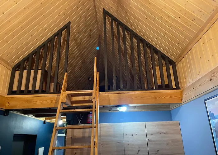 Ostoja Caloroczny Z Balia Prázdninový dům